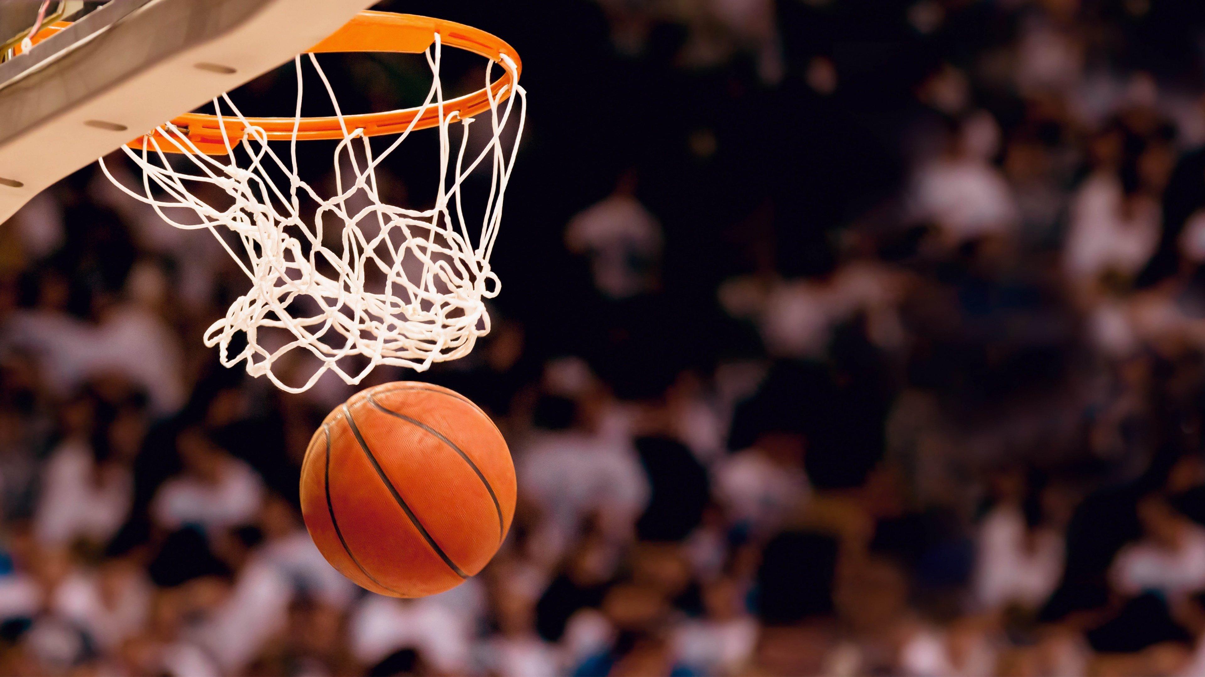 「最终名单即将揭晓!NBA七大奖项候选人今晨揭晓,球迷热议谁将成最大赢家」