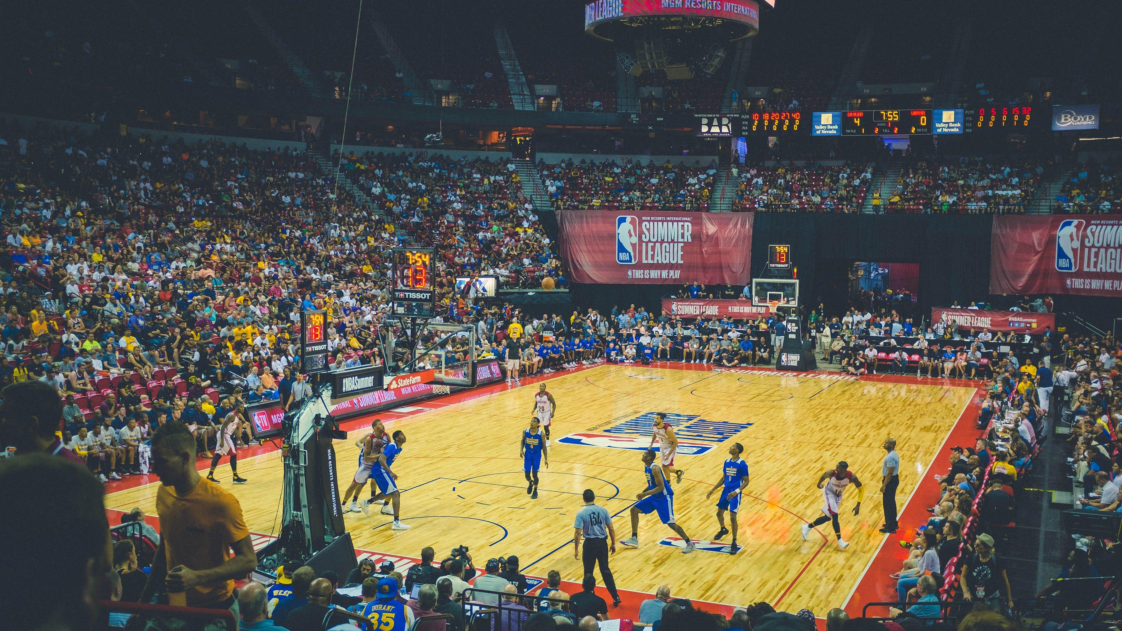 全能战士！朱正半场高效贡献7+3+3 正负值彰显场上价值